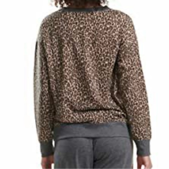 SPLENDID crew neck leopard print sweatshirt in XXL size - Picture 5 of 6
